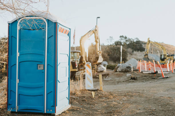 Portable Toilet Options We Offer in Frankfort, OH